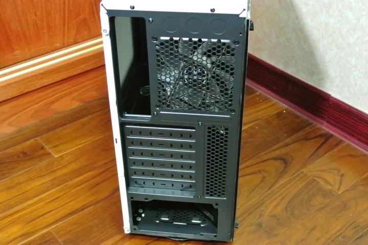 火鳥 BitFenix Nova TG 諾瓦星 玻璃透側機殼 輕開箱