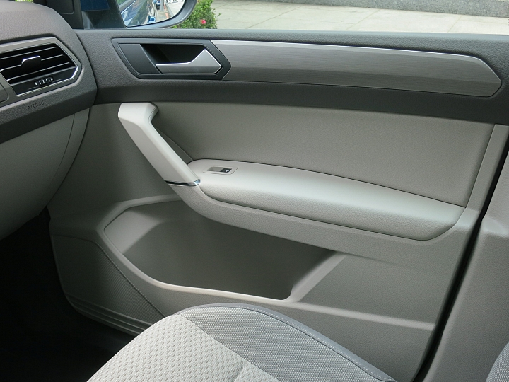 2016 Touran TDI 遲緩開箱