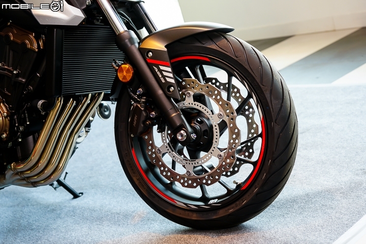 面面俱到 2017 HONDA Motorcycle CB650F & CBR650F 賽道試駕
