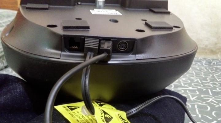 入門級 THRUSTMASTER TMX 力回饋方向盤 開箱