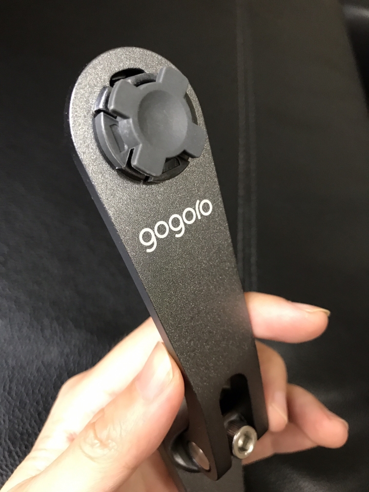 直上重機也可以的GogoroxCUBE 原廠手機架,狠好狠穩!