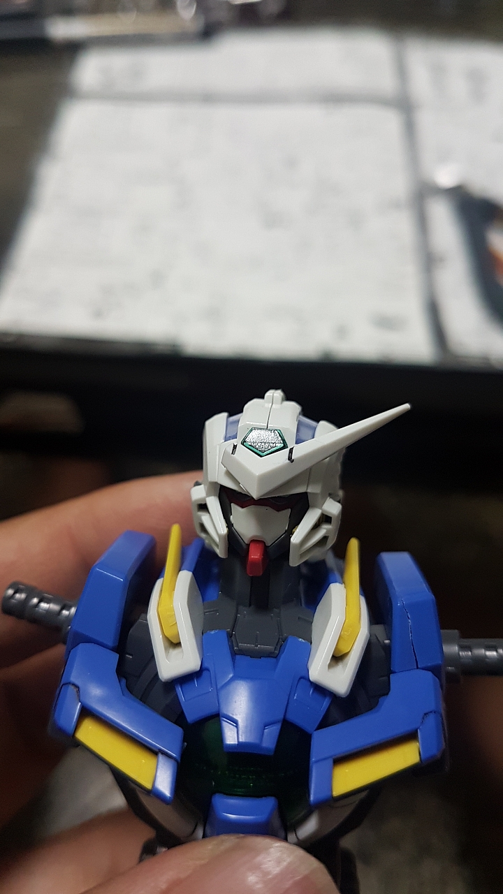 我的 MG 00 能天使 EXIA 怎麼了? 請大家入內幫我看看是否能繼續下去?