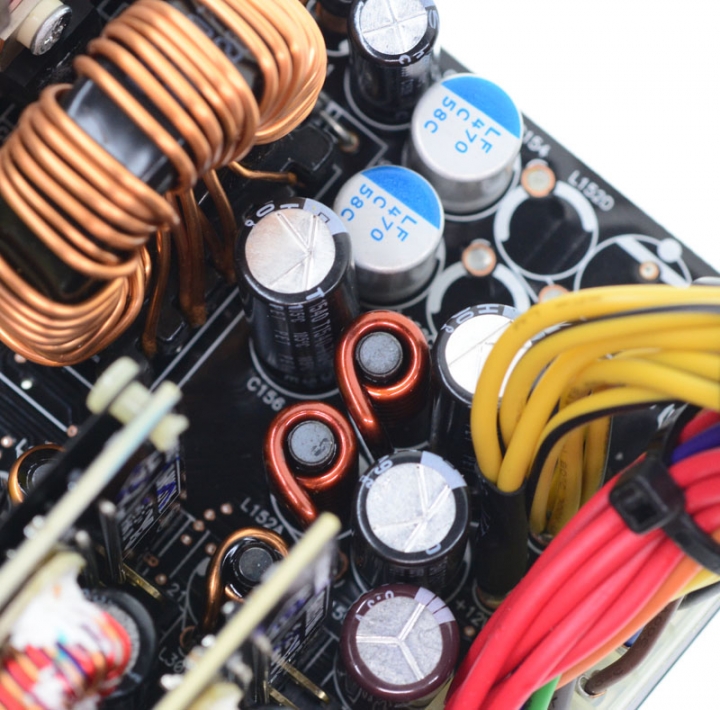 銅牌加雙DC-DC的Antec Neo ECO II 650W簡介及測試