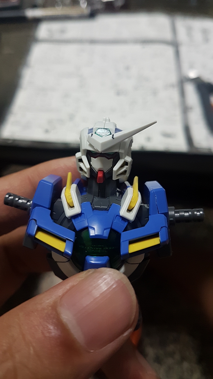 我的 MG 00 能天使 EXIA 怎麼了? 請大家入內幫我看看是否能繼續下去?