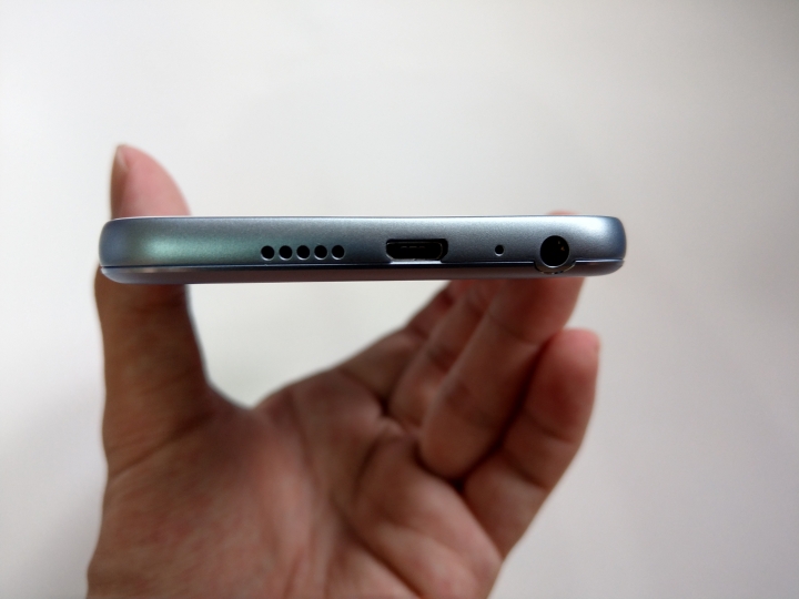 HTC One A9s:CP值還不錯的低階機