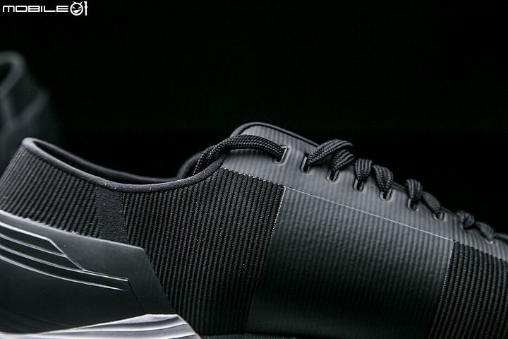〔開箱實測〕為健身狂人打造 UNDER ARMOUR AMP 2.0實測