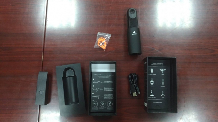 (12/16增加防水殼拍攝影片)全新上市的全景運動相機 insta360 one 不專業開箱文