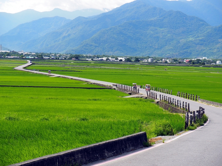 不只是騎車的環台旅行—【第2天:8/29台東景點+南橫六口溫泉】