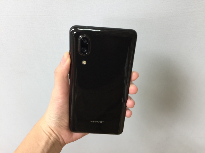 SHARP AQUOS S2 開箱+實拍