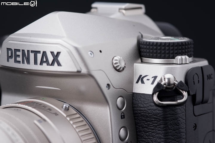 Pentax K-1 銀色紀念版開箱