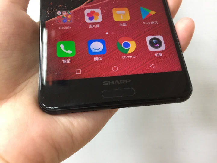SHARP AQUOS S2 開箱+實拍