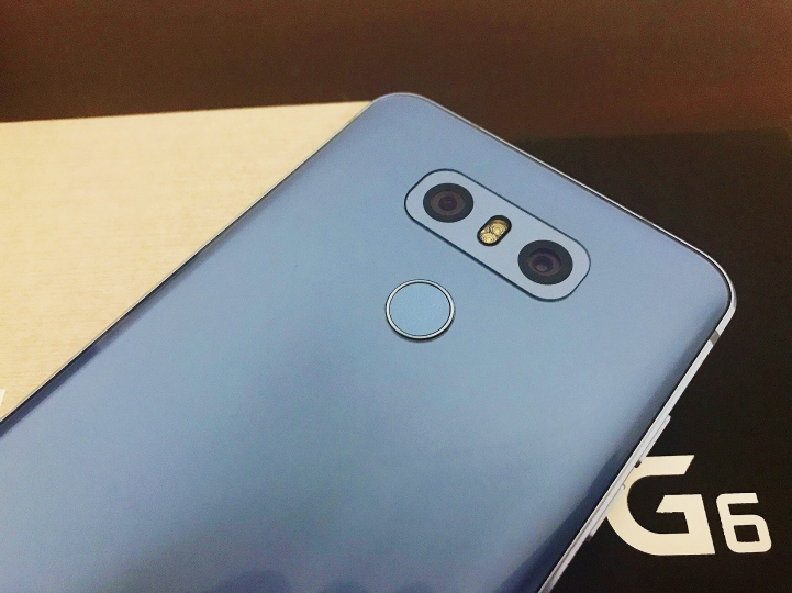 LG G6 夢幻藍使用分享 (簡單比較G G2 G3)