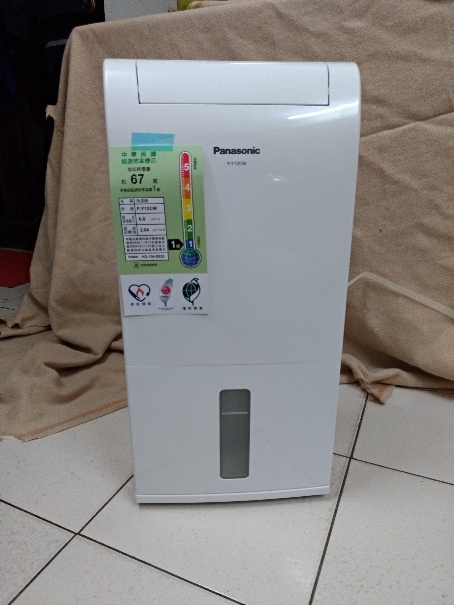 國際牌【F-Y12CW】除濕機開箱!