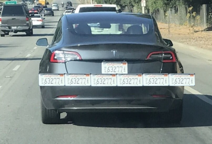 Model 3 的車寬