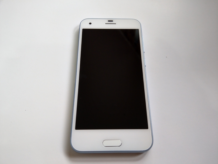 HTC One A9s:CP值還不錯的低階機