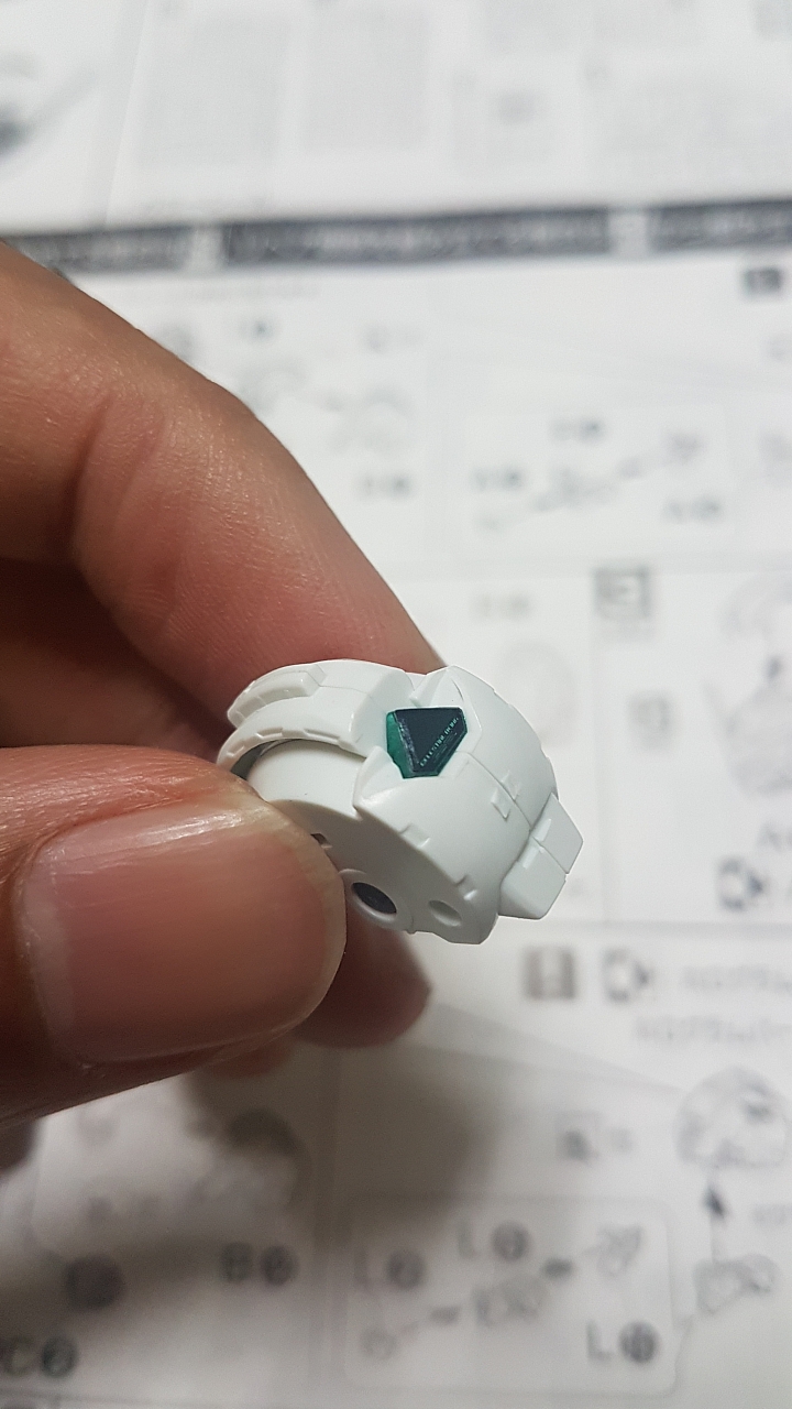 我的 MG 00 能天使 EXIA 怎麼了? 請大家入內幫我看看是否能繼續下去?