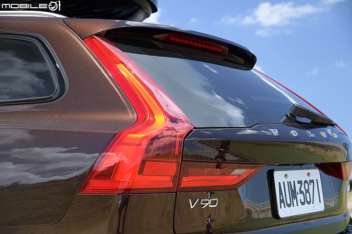午後邂逅越野紳士,Volvo V90 Cross Country D5 Plus 試駕報導