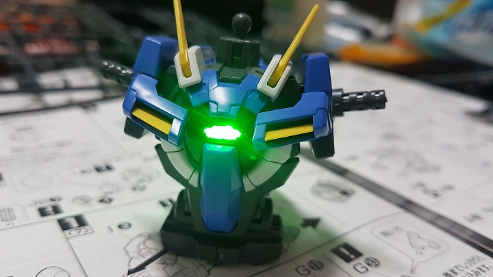 我的 MG 00 能天使 EXIA 怎麼了? 請大家入內幫我看看是否能繼續下去?