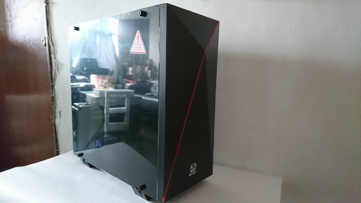 SAMGA RAY ONE 機殼開箱