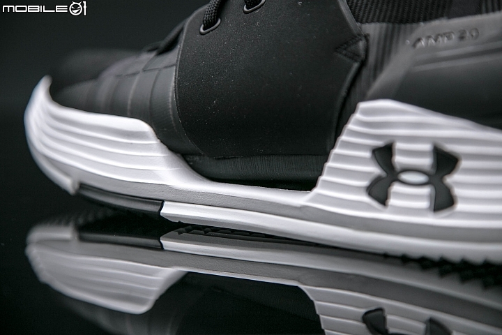 〔開箱實測〕為健身狂人打造 UNDER ARMOUR AMP 2.0實測