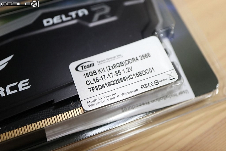 AURA Sync 一起Gaming發光 T-Force DELTA RGB DDR4 開箱