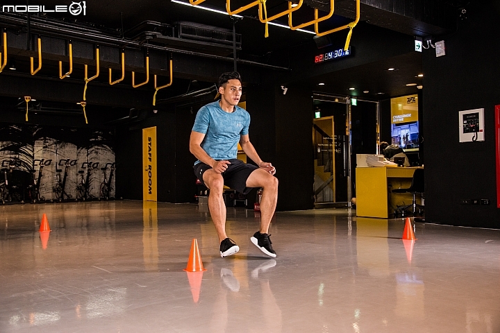 〔開箱實測〕為健身狂人打造 UNDER ARMOUR AMP 2.0實測