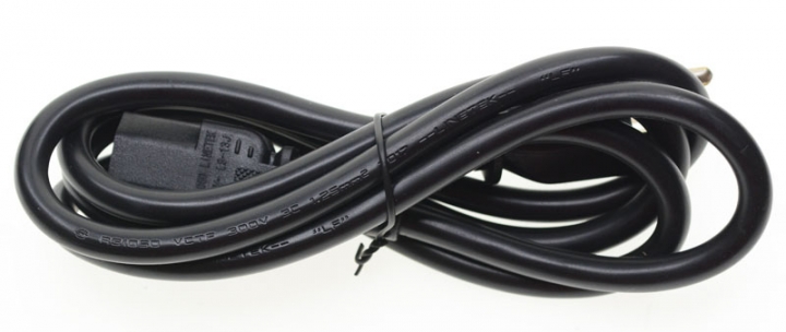 全漢Hydro PT皇鈦極V 750W簡介及測試