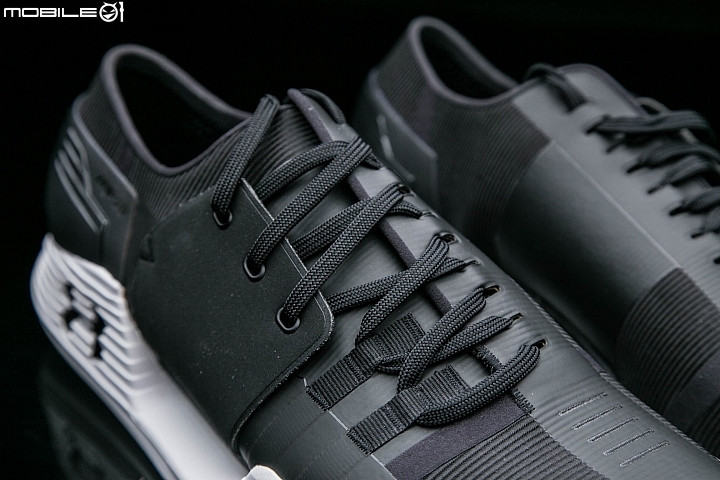 〔開箱實測〕為健身狂人打造 UNDER ARMOUR AMP 2.0實測