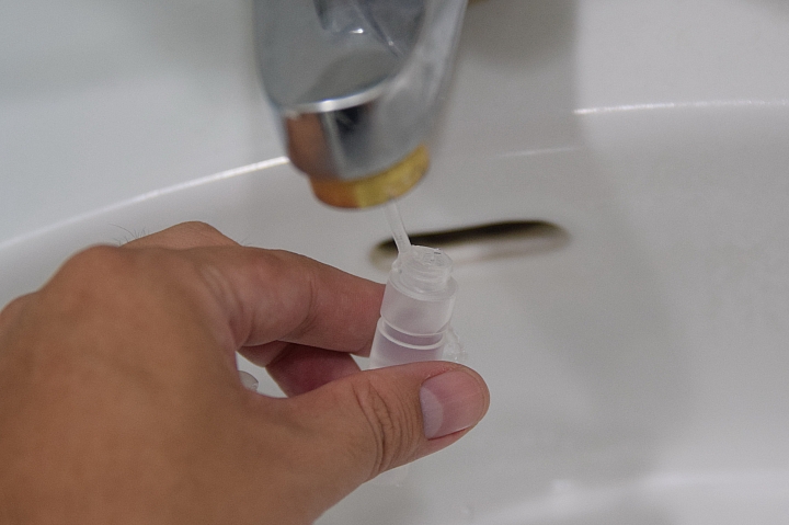 開箱 體驗 海爾手持洗衣機 洗衣不用又搓又揉好方便.