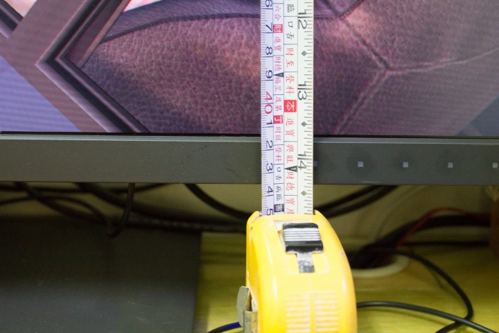 它不重只是沉了點....Benq 2K 專業設計螢幕 PD3200Q 開箱