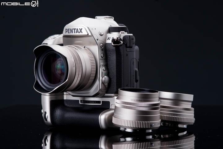 Pentax K-1 銀色紀念版開箱
