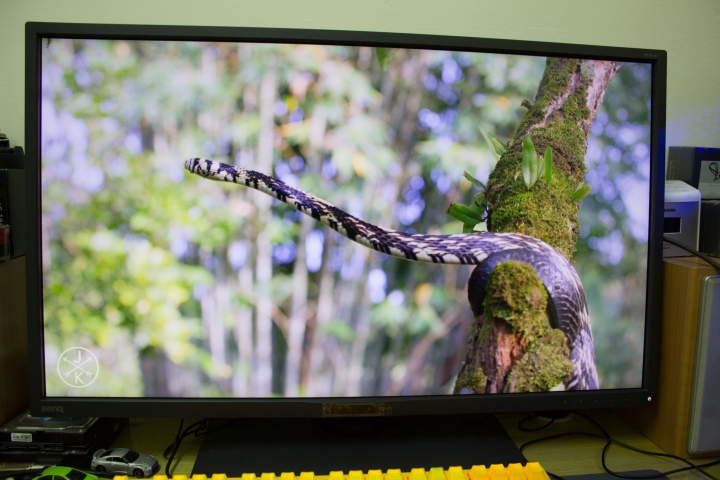 它不重只是沉了點....Benq 2K 專業設計螢幕 PD3200Q 開箱