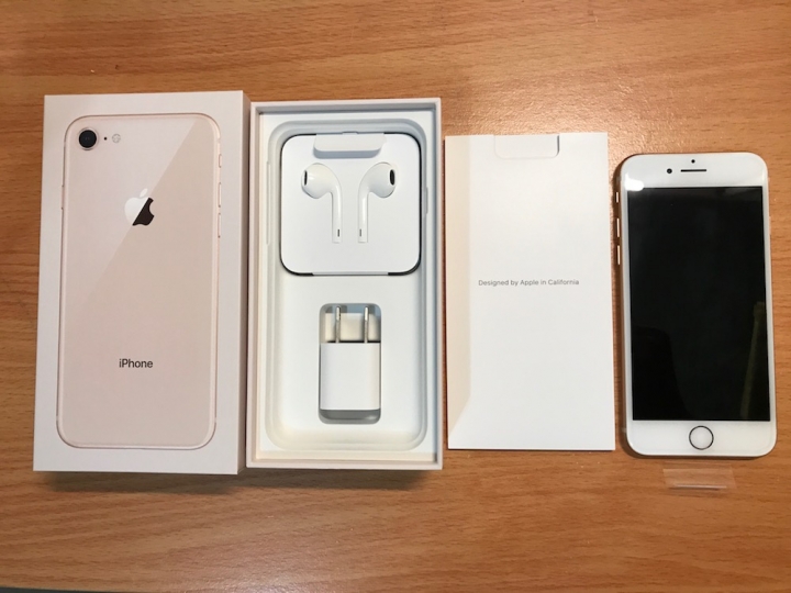 iPhone 8 無線充電與 Type-C 快充測試