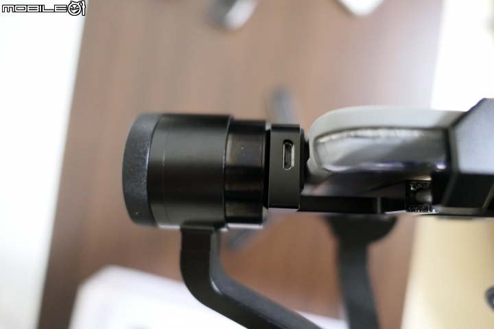 適用多樣機型~超強大的Swiftcam M4三軸手持穩定器