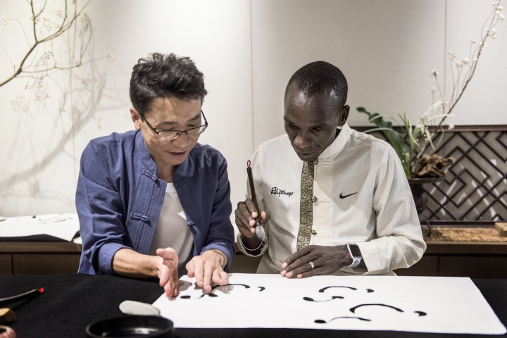 當今最接近極限紀錄的馬拉松跑者訪台 Eliud Kipchoge臺北之旅記者會