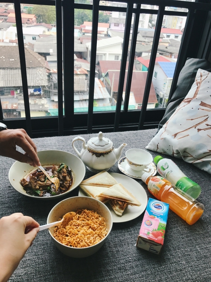 【住宿】 曼谷b&b初體驗! 國家體育館站的美式古典宅