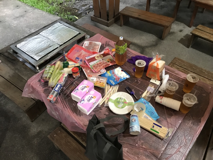 正式員工小灰娜的績效評估表