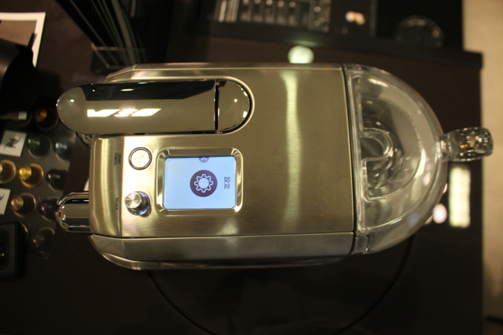 夫復何求?藝術品級的 《Nespresso Creatista Plus頂級咖啡機》