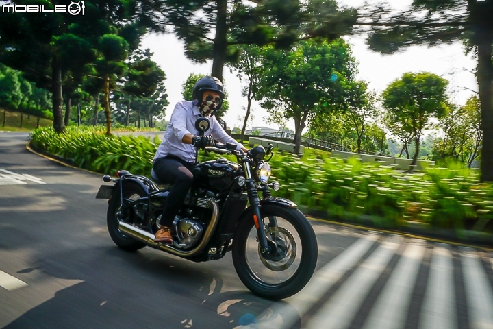 英倫也能美式風 2017 Triumph Bonneville Bobber