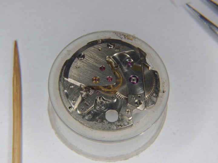 自娛玩修錶 - Orient 30 Jewels老自動錶