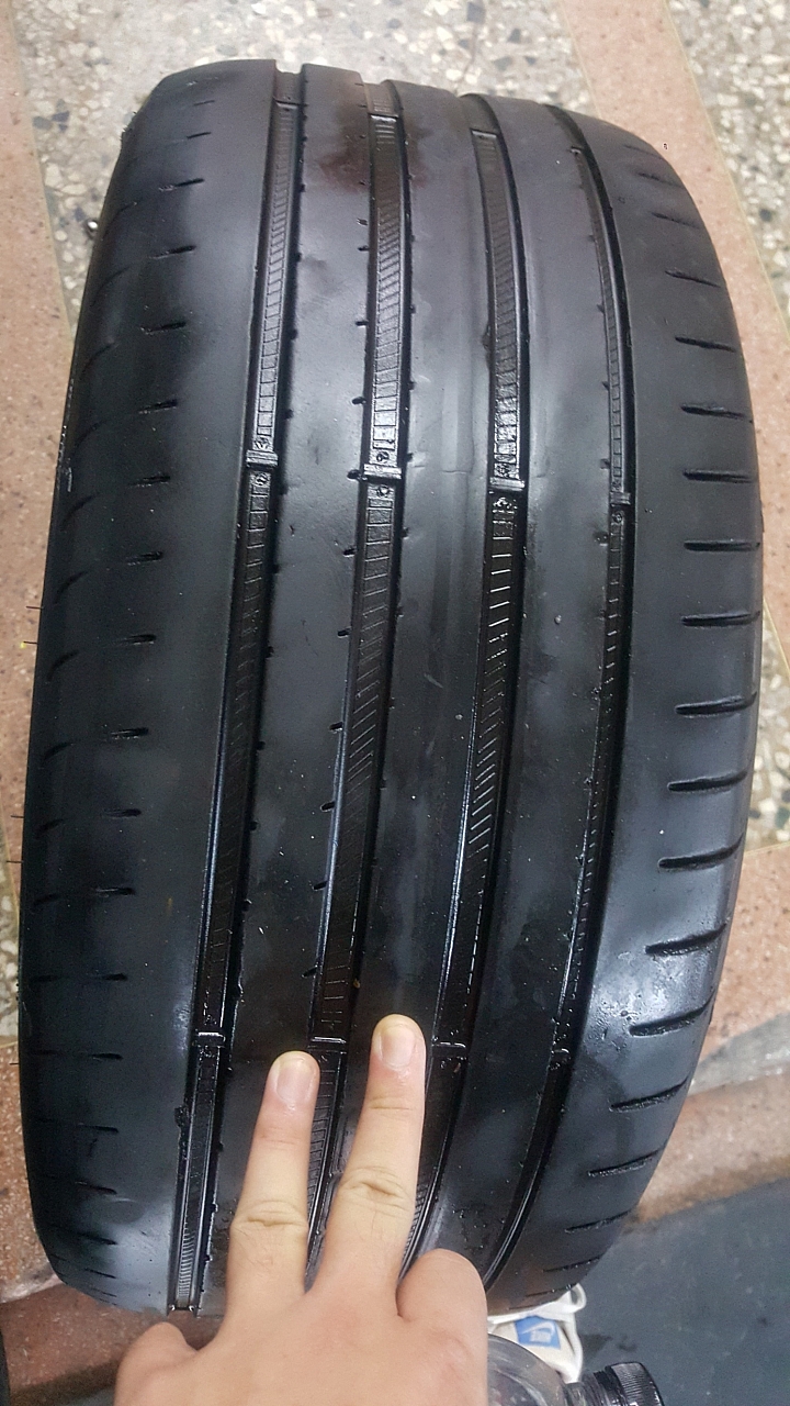Goodyear F1A2 5萬公里下課,換上F1A3