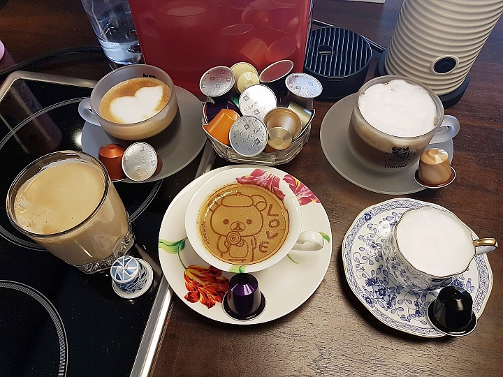 《 Nespresso Essenza Mini + Aeroccino 在手 咖啡大師我有》