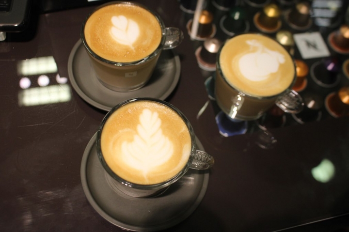 夫復何求?藝術品級的 《Nespresso Creatista Plus頂級咖啡機》