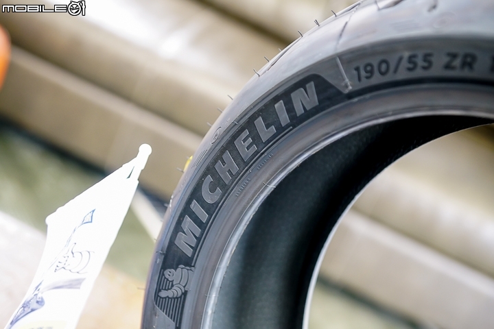 賽車科技導入 MICHELIN Power RS 道路試胎!
