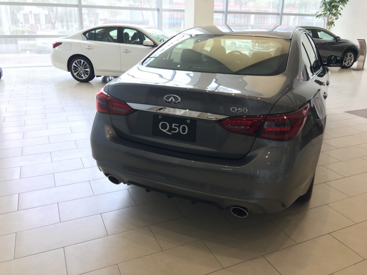 2018 新年式 Q50