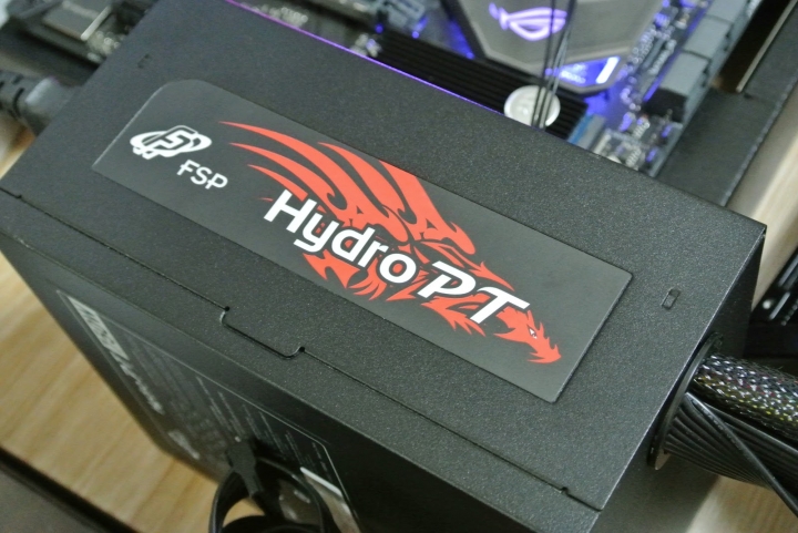 FSP Hydro PT 750W 皇鈦極V 輕開箱