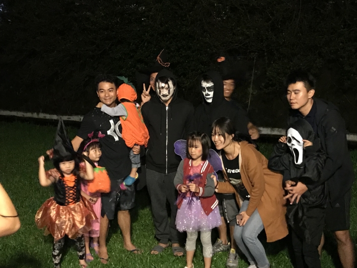 正式員工小灰娜的績效評估表