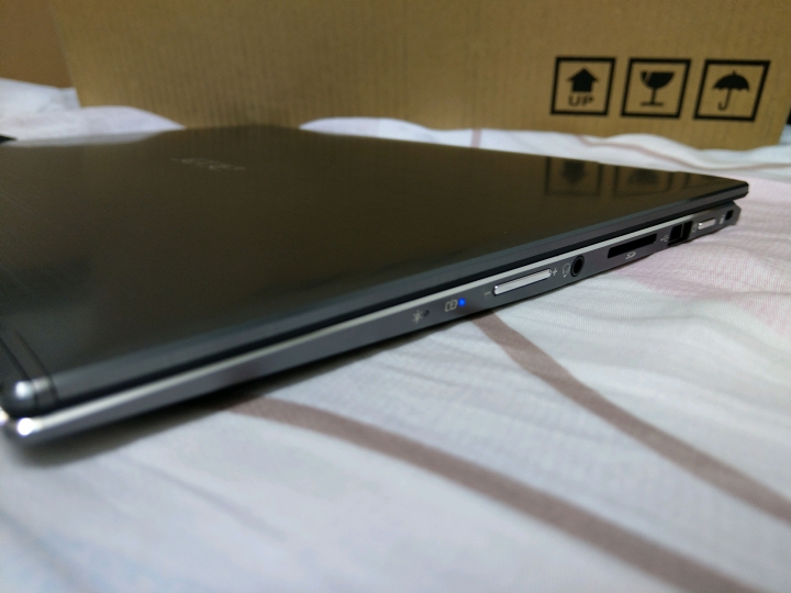 New Acer Spin 5 I5-8250u 翻轉觸控螢幕簡易開箱