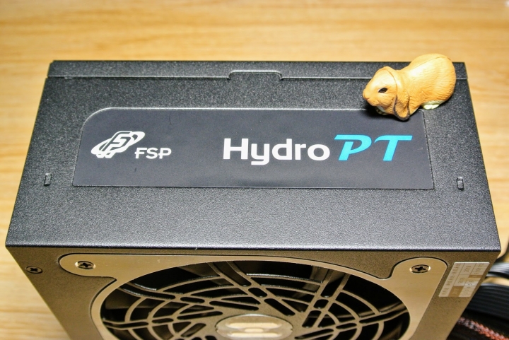 FSP Hydro PT 750W 皇鈦極V 輕開箱