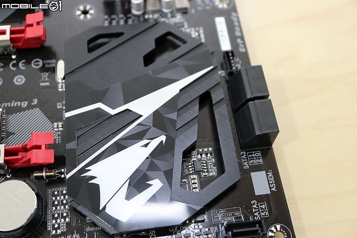 4C4T 可超K版 Core i3 8350K 搭上 Z370 AORUS Gaming 3